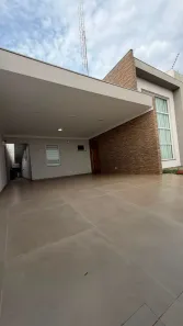Casa com 3 Quartos à venda, 300m² no Alto das Grevíleas, Maringá