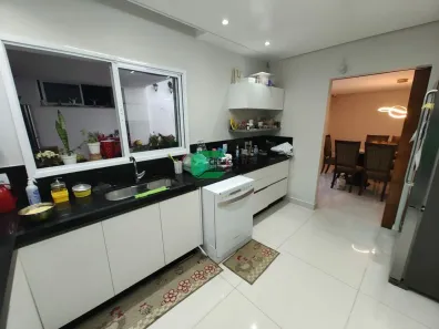 Sobrado com 3 Quartos à venda, 260m² no Paraíso, Santo André
