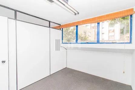 Sala Comercial para venda ou aluguel, 49m² no Rio Branco, Porto Alegre