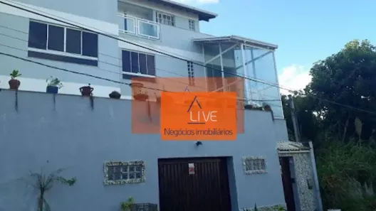 Casa com 4 Quartos à venda, 262m² no Camboinhas, Niterói