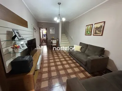 Sobrado com 2 Quartos à venda, 189m² no Vila Clarice, São Paulo
