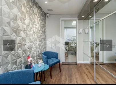 Sala Comercial à venda, 30m² no Santana, Porto Alegre