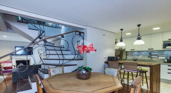 Casa de Condomínio com 4 Quartos à venda, 191m² no Jardim Isabel, Porto Alegre