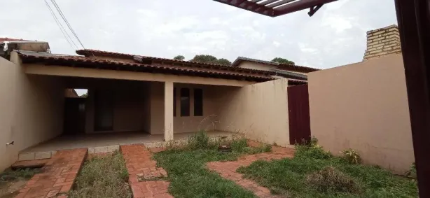 Casa com 3 Quartos para alugar, 10m² no Pioneiros, Campo Grande