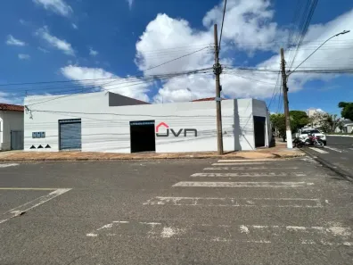 Galpão/Depósito/Armazém para alugar, 80m² no Santa Mônica, Uberlândia