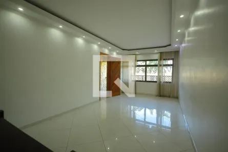Casa com 3 Quartos à venda, 225m² no Taboão, São Bernardo do Campo