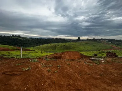 Lote/Terreno à venda, 600m² no Centro, Igaratá
