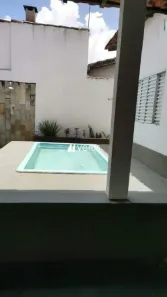 Casa com 3 Quartos à venda, 240m² no Custódio Pereira, Uberlândia
