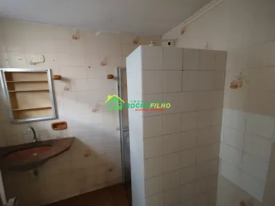Casa com 3 Quartos para alugar, 10m² no Memorare, Teresina