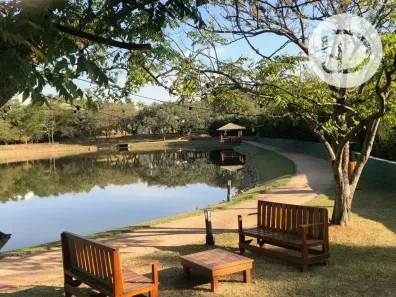 Lote/Terreno à venda, 685m² no Santa Cândida, Vinhedo