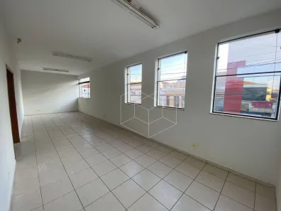 Ponto Comercial para alugar, 200m² no Centro, Jaú