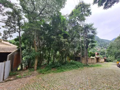 Lote/Terreno à venda, 452m² no Retiro, Petrópolis