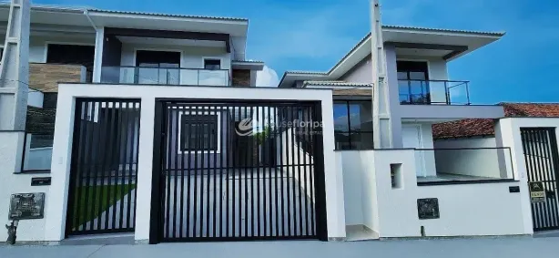 Casa com 3 Quartos à venda, 179m² no Lagoa da Conceição, Florianópolis