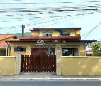 Casa com 4 Quartos à venda, 157m² no Armação do Pântano do Sul, Florianópolis