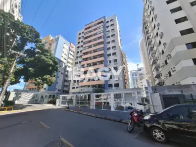 Apartamento com 3 Quartos para alugar, 87m² no Centro, Florianópolis