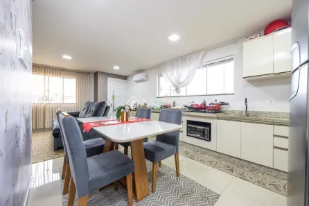 Sobrado com 3 Quartos à venda, 118m² no Cidade Jardim, São José dos Pinhais