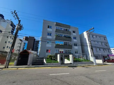 Apartamento com 2 Quartos para alugar, 87m² no Coqueiros, Florianópolis