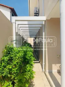 Casa com 4 Quartos à venda, 226m² no Vila Valqueire, Rio de Janeiro