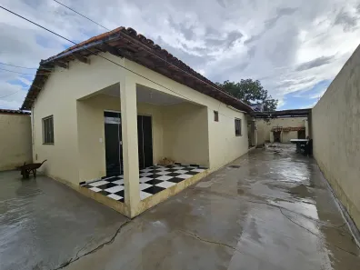 Casa com 3 Quartos à venda, 480m² no Arapoanga, Brasília
