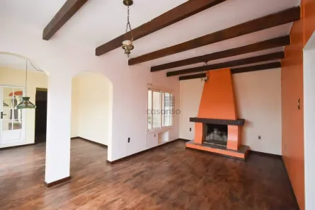 Casa com 5 Quartos para alugar, 100m² no Centro, Pelotas