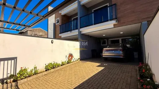 Casa com 3 Quartos à venda, 125m² no Guanabara, Joinville