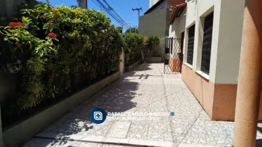 Casa com 7 Quartos à venda, 371m² no Messejana, Fortaleza