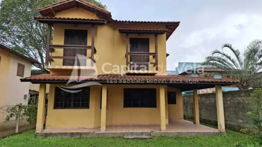 Casa com 3 Quartos à venda, 121m² no Perequê, Ilhabela