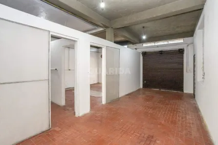 Ponto Comercial para alugar, 120m² no Jardim Sabará, Porto Alegre