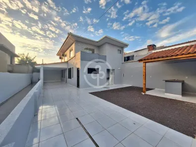 Sobrado com 2 Quartos para alugar, 178m² no Country, Cascavel