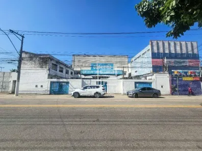 Galpão/Depósito/Armazém para alugar, 600m² no Barreto, Niterói