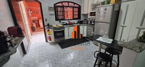 Sobrado com 4 Quartos para venda ou aluguel, 200m² no Vila Camilópolis, Santo André