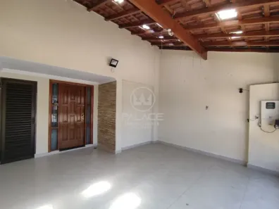 Casa com 2 Quartos para alugar, 114m² no Jardim Petrópolis, Piracicaba