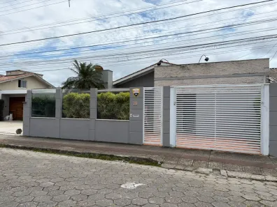 Casa com 4 Quartos à venda, 152m² no Santa Mônica, Florianópolis