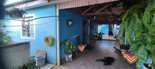 Casa com 3 Quartos à venda, 60m² no 14 de Novembro, Cascavel