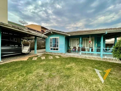 Casa com 3 Quartos à venda, 153m² no Centro, Jarinu