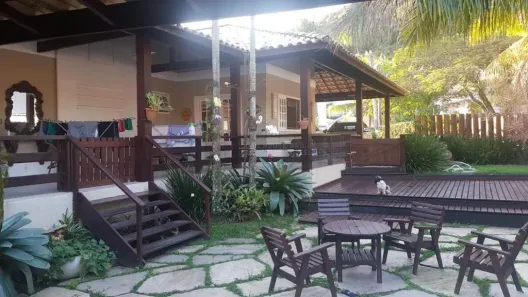 Casa de Condomínio com 3 Quartos à venda, 195m² no Piratininga, Niterói