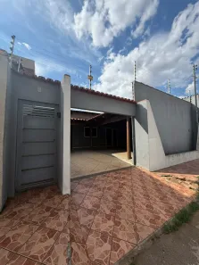 Casa com 3 Quartos para alugar, 55m² no Alto da Bela Vista, Anápolis