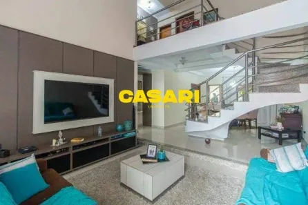 Sobrado com 3 Quartos à venda, 256m² no Dos Casa, São Bernardo do Campo