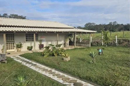 Fazenda/Sítio com 5 Quartos à venda, 70000m² no Itapecerica, Itapecerica