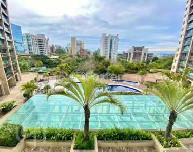 Apartamento com 3 Quartos à venda, 130m² no Três Figueiras, Porto Alegre