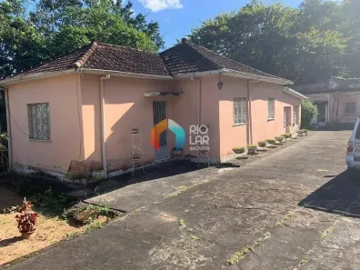 Fazenda/Sítio com 4 Quartos à venda, 232m² no Centro (Rio do Ouro), Magé