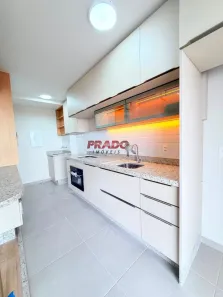 Apartamento com 2 Quartos para alugar, 78m² no Vila Marumby, Maringá