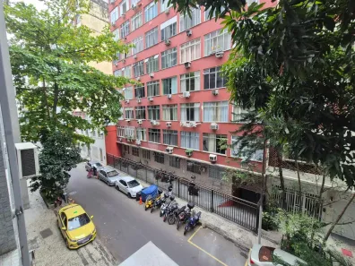 Apartamento com 2 Quartos à venda, 67m² no Copacabana, Rio de Janeiro
