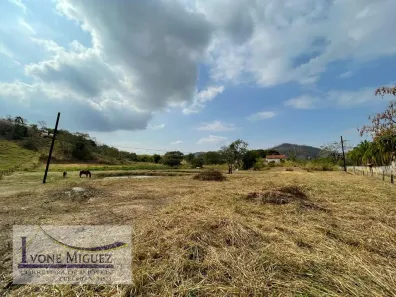 Lote/Terreno à venda, 945m² no Andrade Pinto, Vassouras