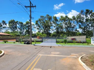 Lote/Terreno à venda, 1800m² no Residencial Recanto Dos Ipês, Bela Vista de Goiás