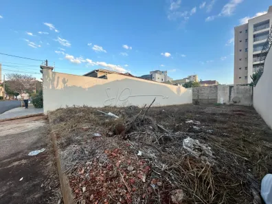 Lote/Terreno à venda, 270m² no Jardim Califórnia, Ribeirão Preto
