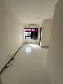 Sala Comercial à venda, 25m² no Buraquinho, Lauro de Freitas