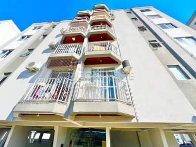 Apartamento com 2 Quartos à venda, 52m² no Abraão, Florianópolis