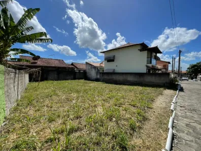 Lote/Terreno à venda, 240m² no Praça da Bandeira, Araruama