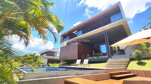Casa de Condomínio com 3 Quartos à venda, 319m² no Cacupé, Florianópolis